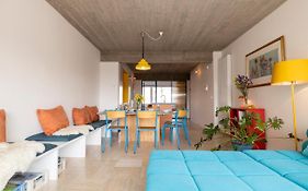 Spacious Family Flat Near The Beach